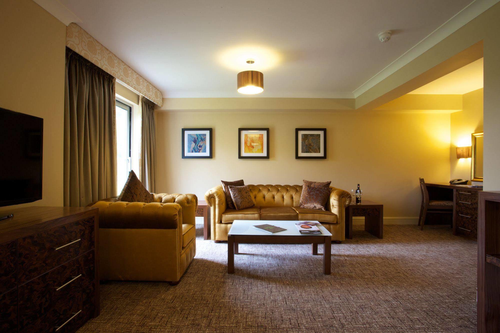 Aubrey Park Hotel Hemel Hempstead Ngoại thất bức ảnh